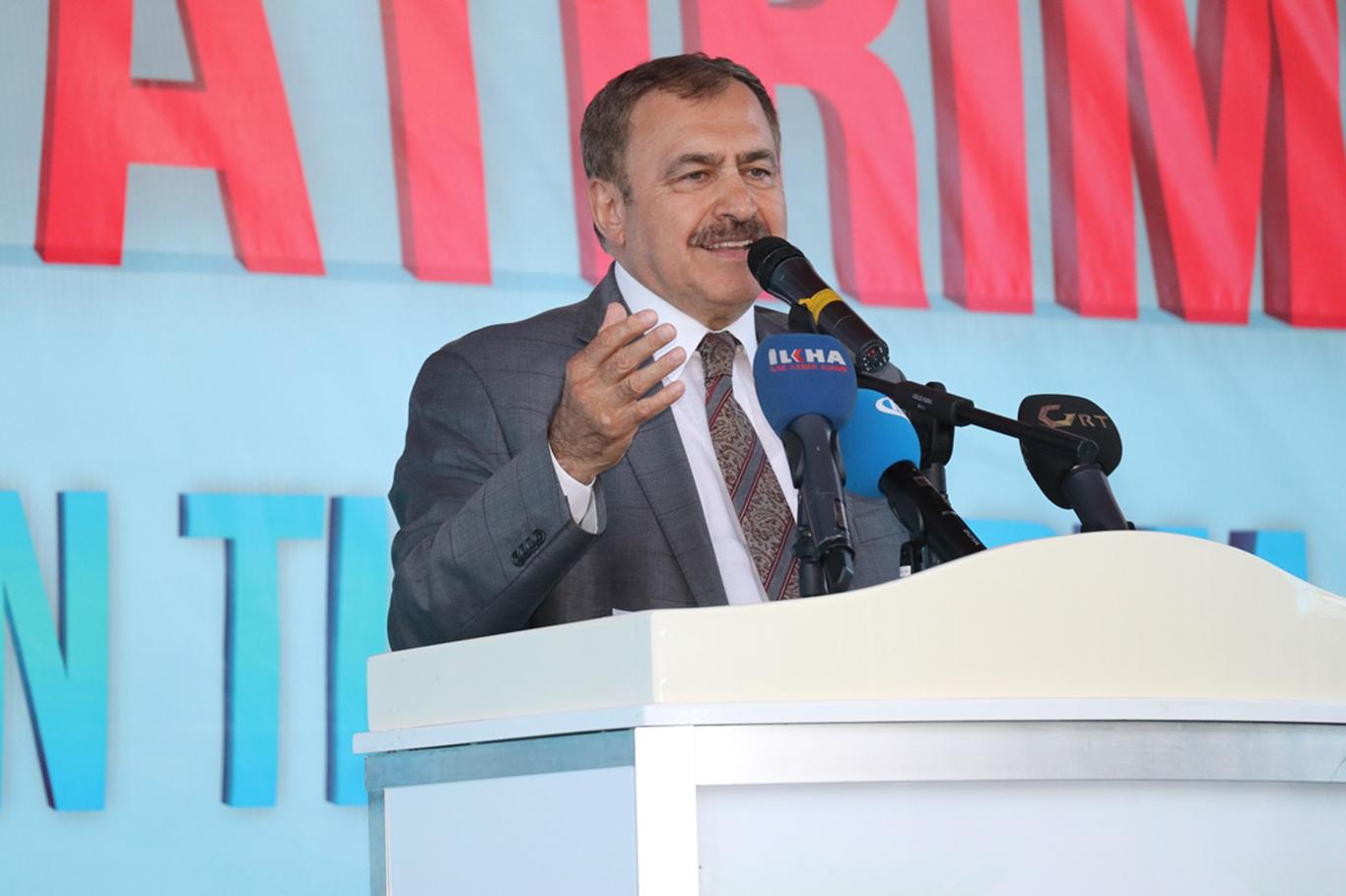 "Türkiye'nin önünü kesmek istiyorlar" "Türkiye'nin önünü kesmek istiyorlar"